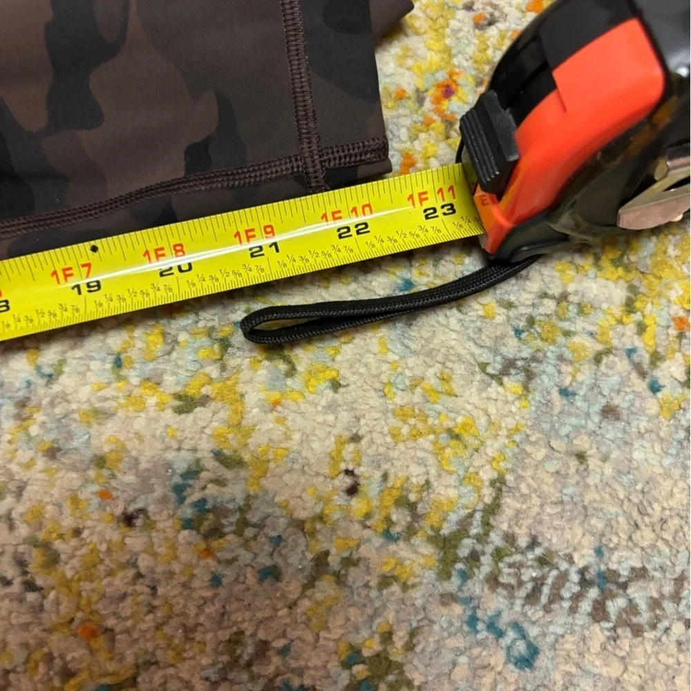Bundle Base Pace HR Fleece floral electric & Wunder Train HR Crop Camo tights
